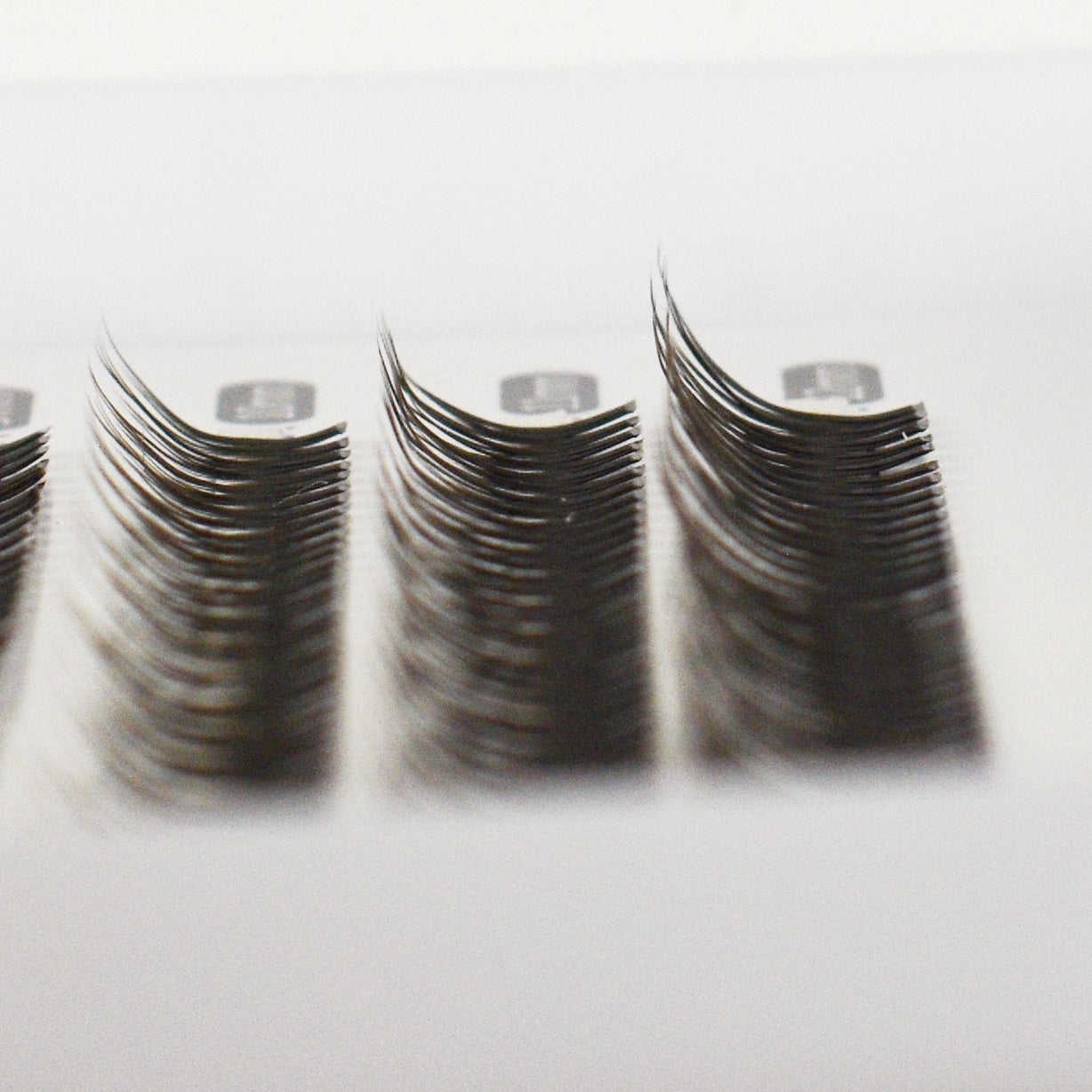 Fishtail Cluster Lashes - Natural C Curl 8-12mm