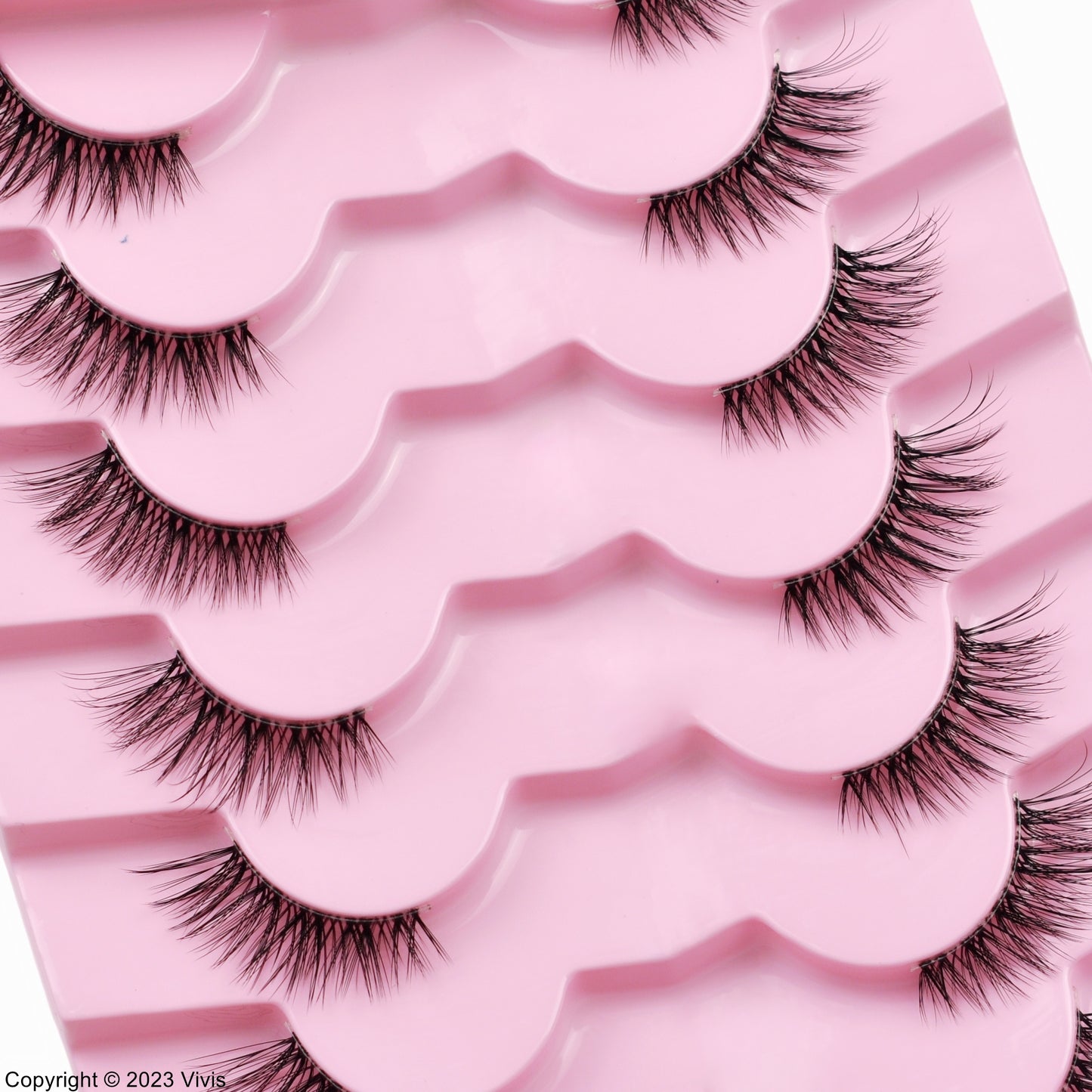 Half Lashes - 318B - Wispy - 1.4cm