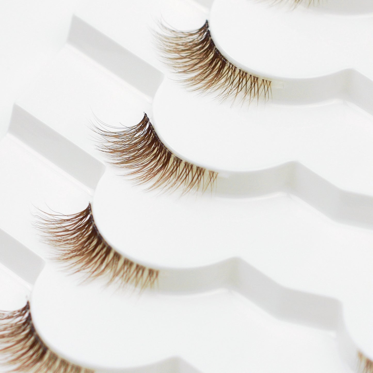 Half Lashes - 318A Brown -Cat Eye - 1.3cm